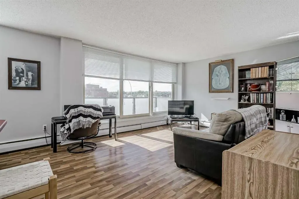 1435 7 Avenue NW, #444