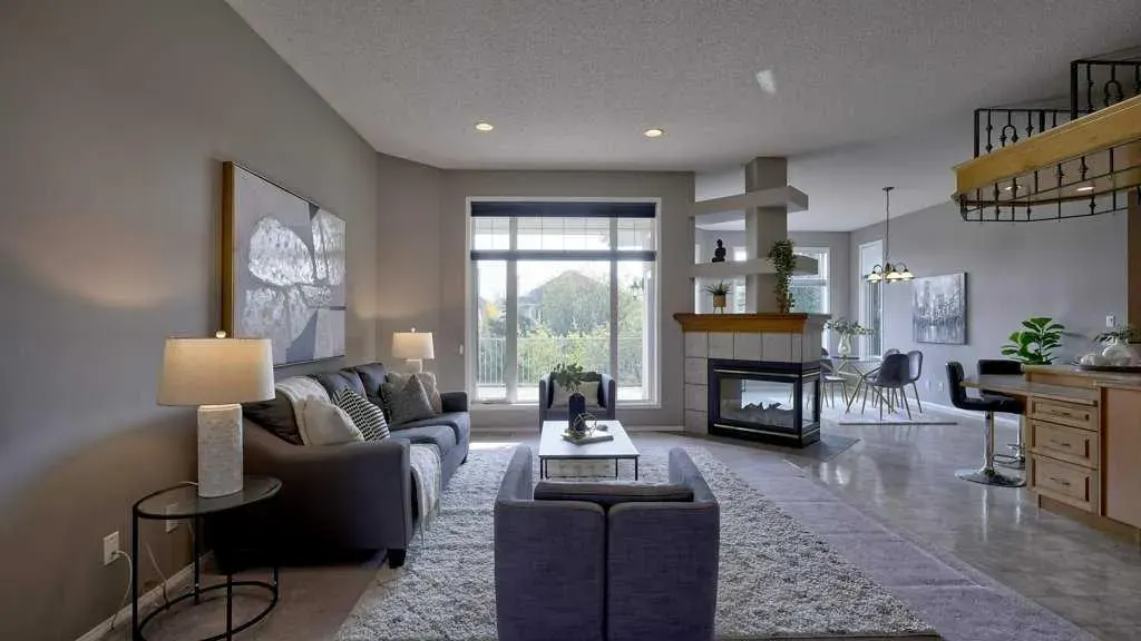 142 Mt Alberta View SE