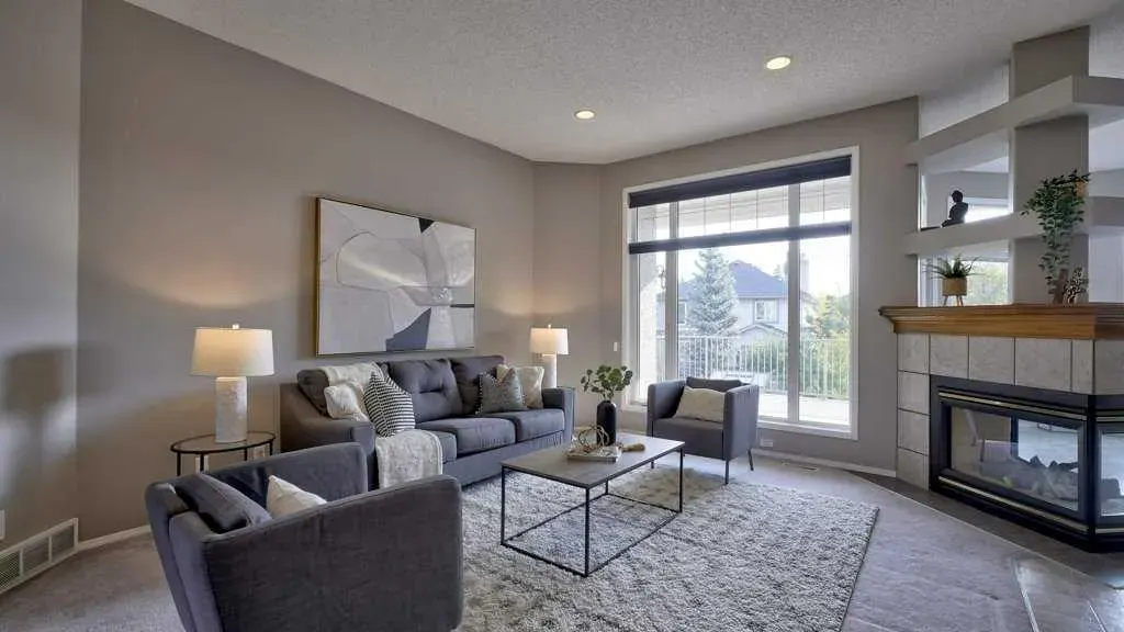 142 Mt Alberta View SE
