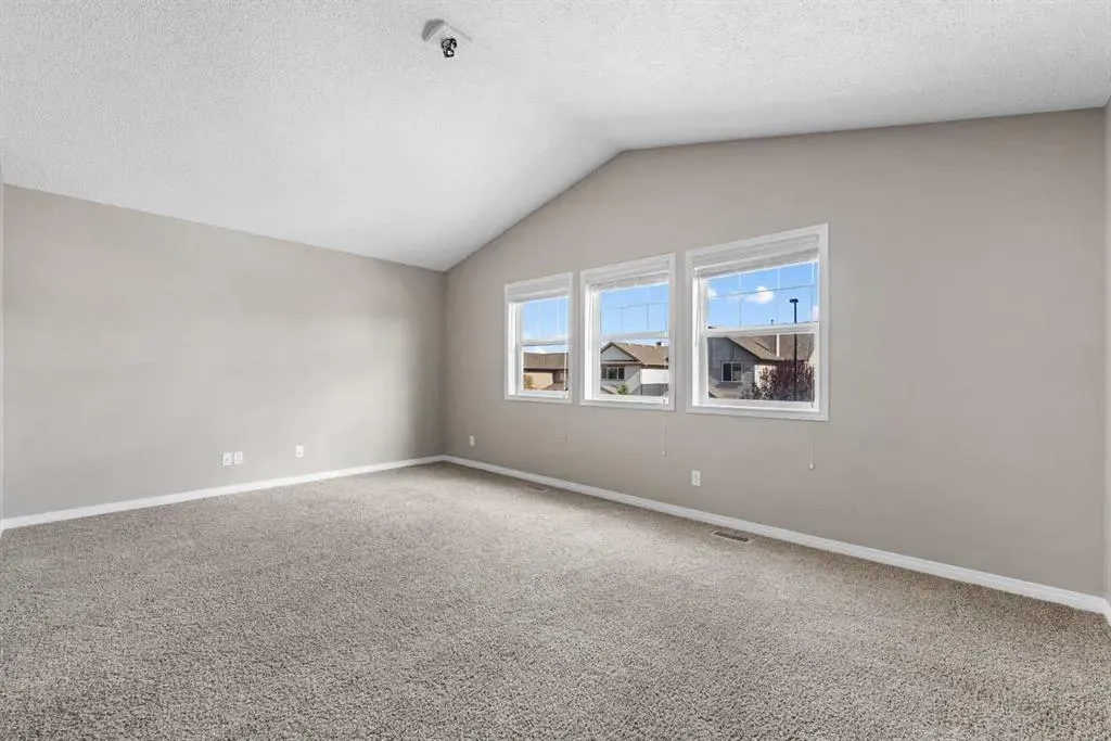 368 Morningside Crescent SW