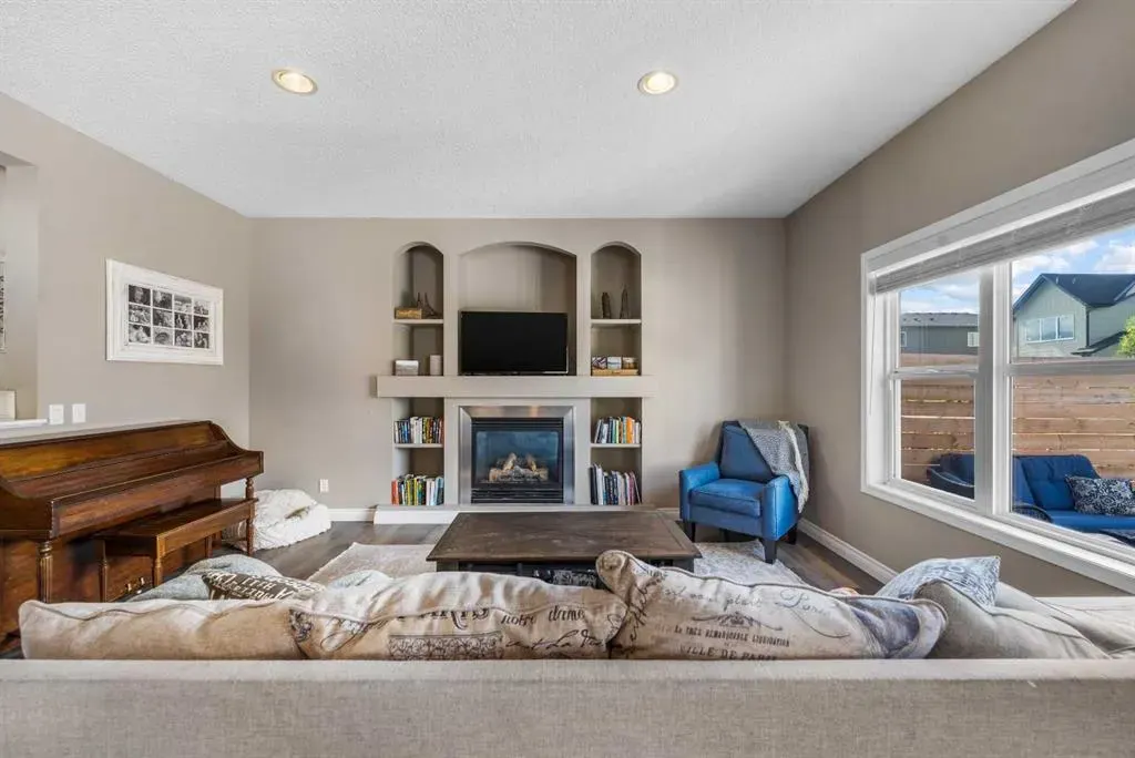 368 Morningside Crescent SW