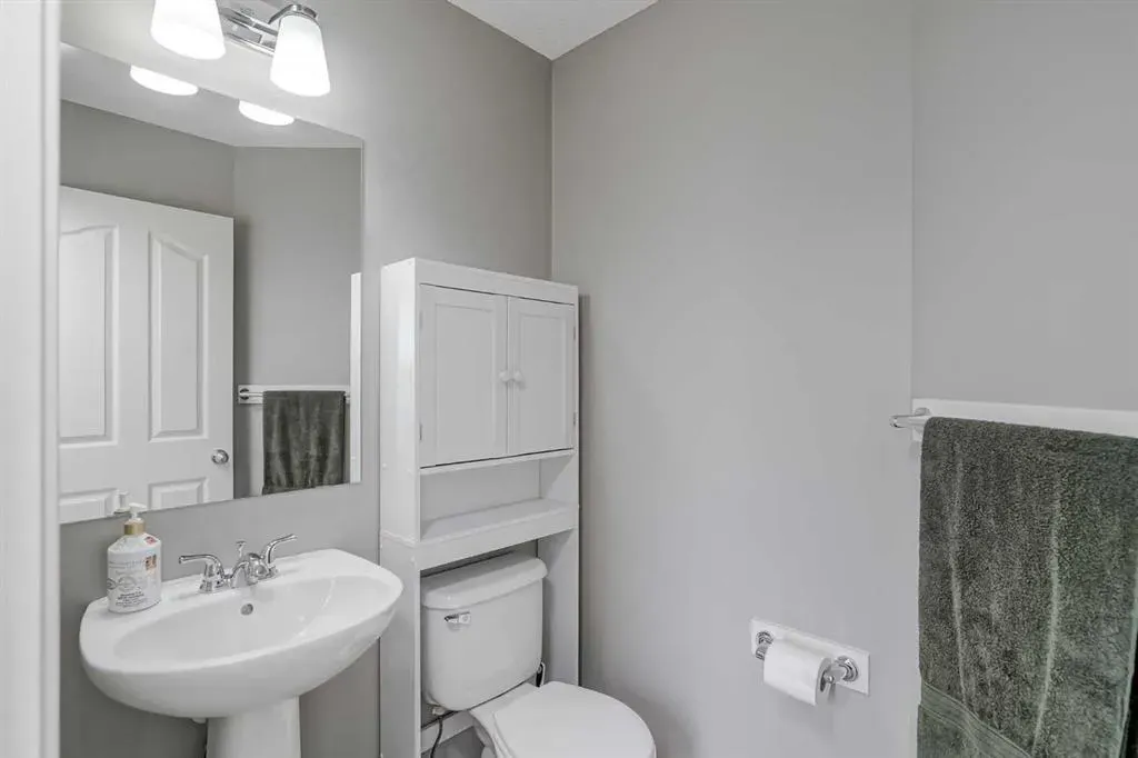 52 Autumn Court SE