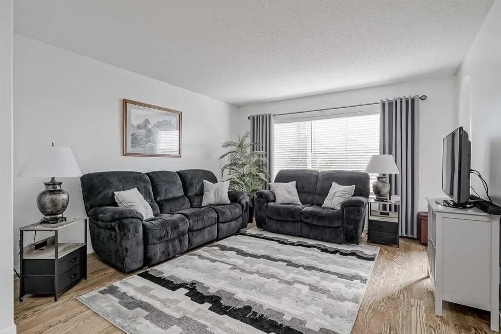 52 Autumn Court SE