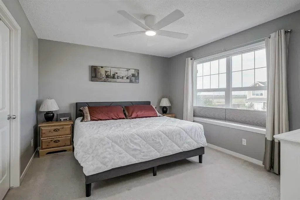 52 Autumn Court SE
