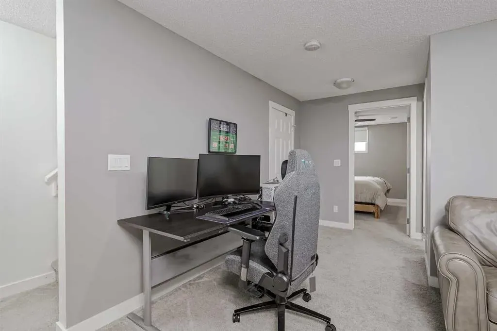 52 Autumn Court SE