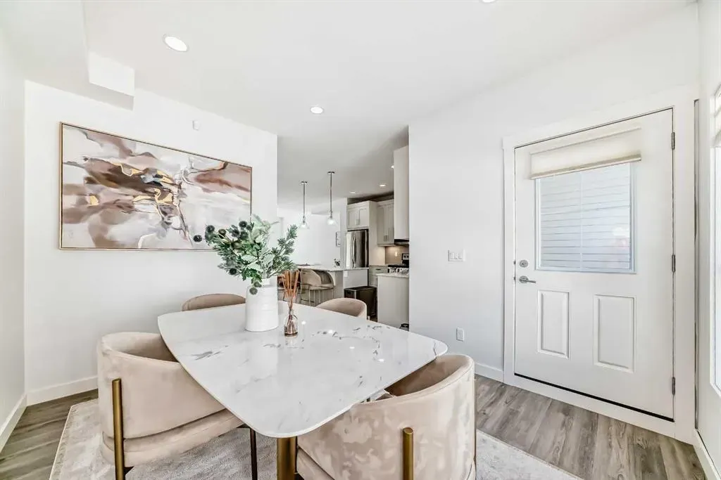 355 Nolancrest Heights NW, #707