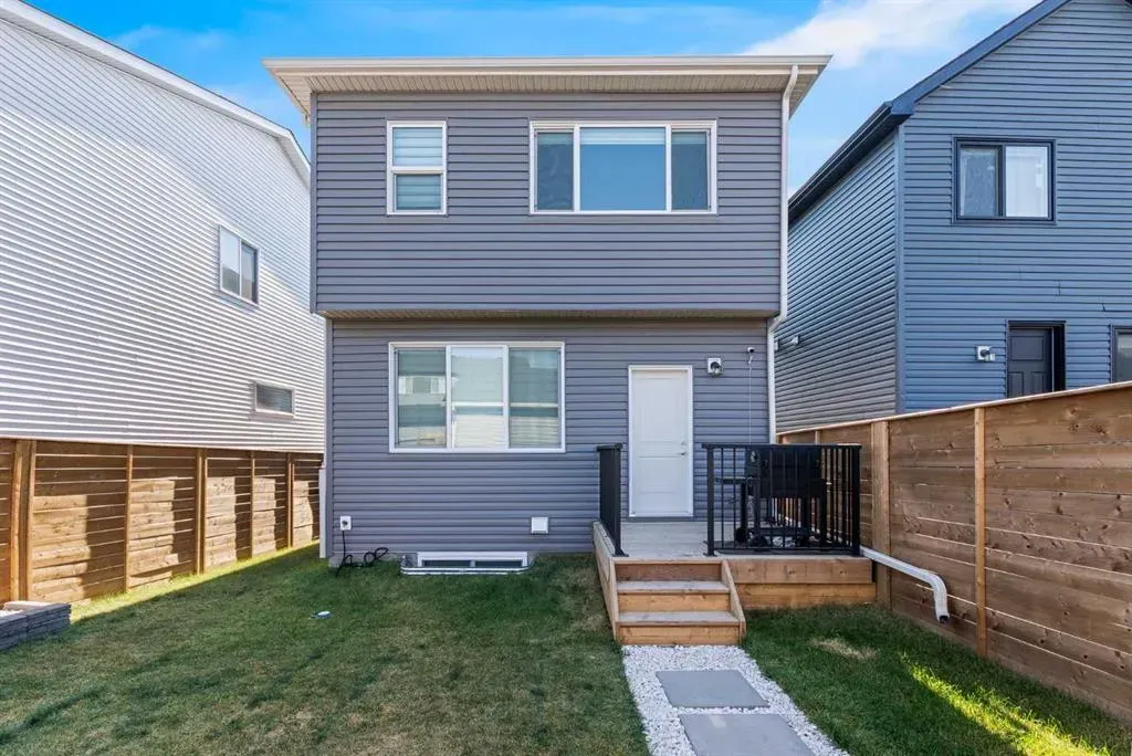 119 Herron Street NE