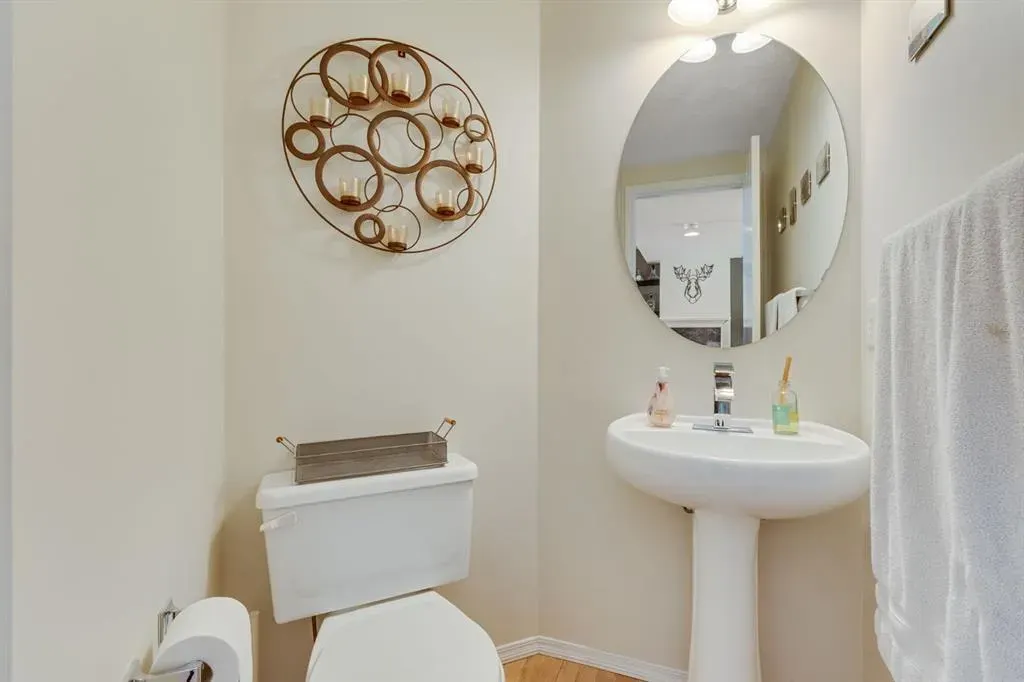 76 Prestwick Heights SE
