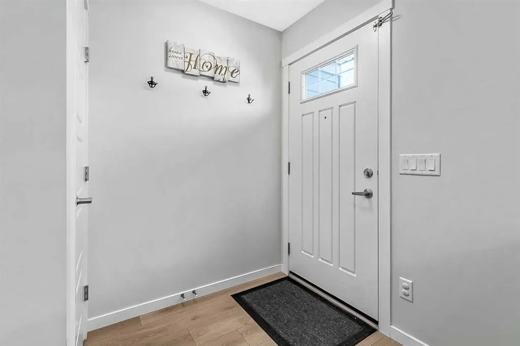 130 Cranbrook Square SE