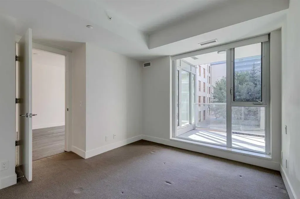 1025 5 Avenue SW, #312