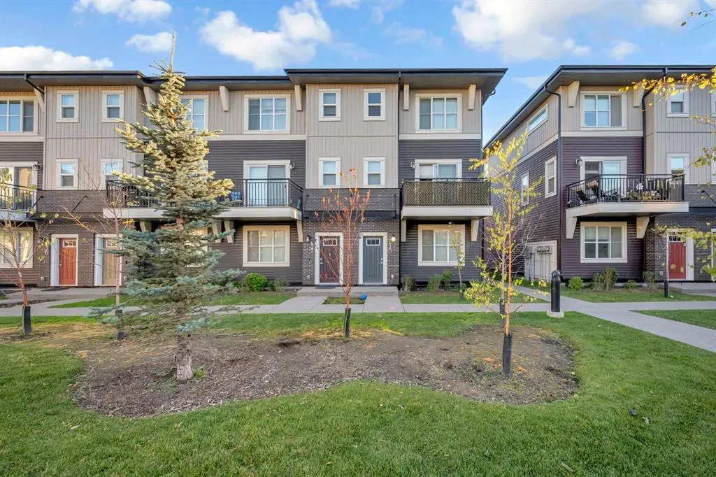 30 Cornerstone Manor NE, #420