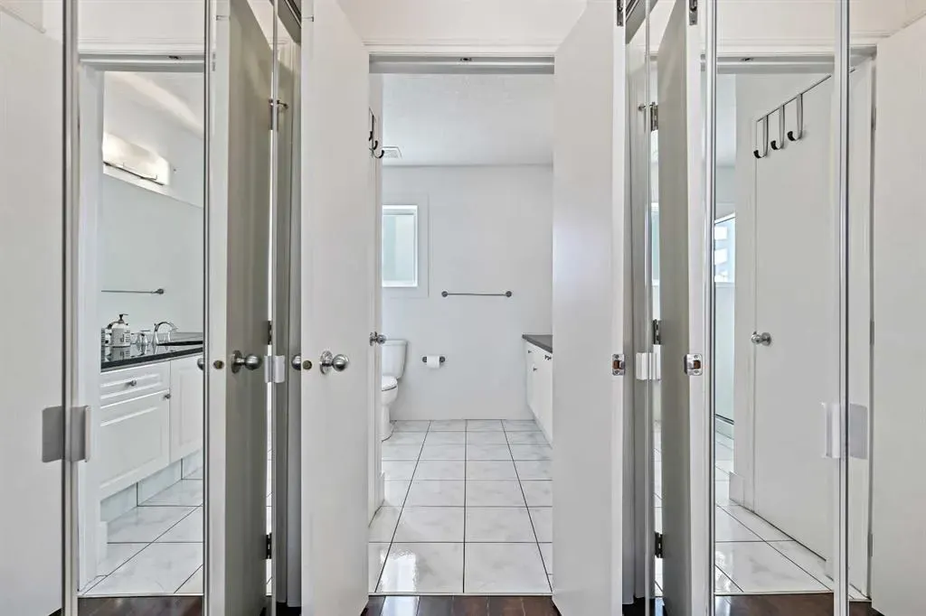 603 15 Avenue SW, #8