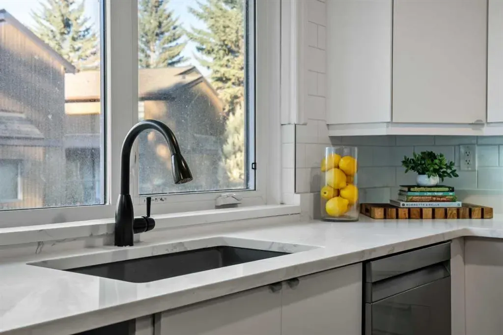 3131 63 Avenue SW, #303