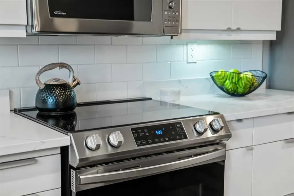 3131 63 Avenue SW, #303