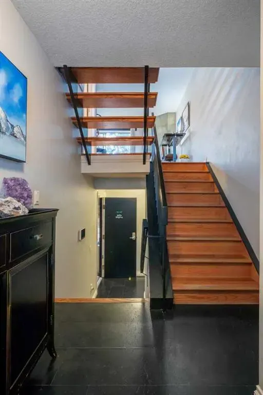 3131 63 Avenue SW, #303