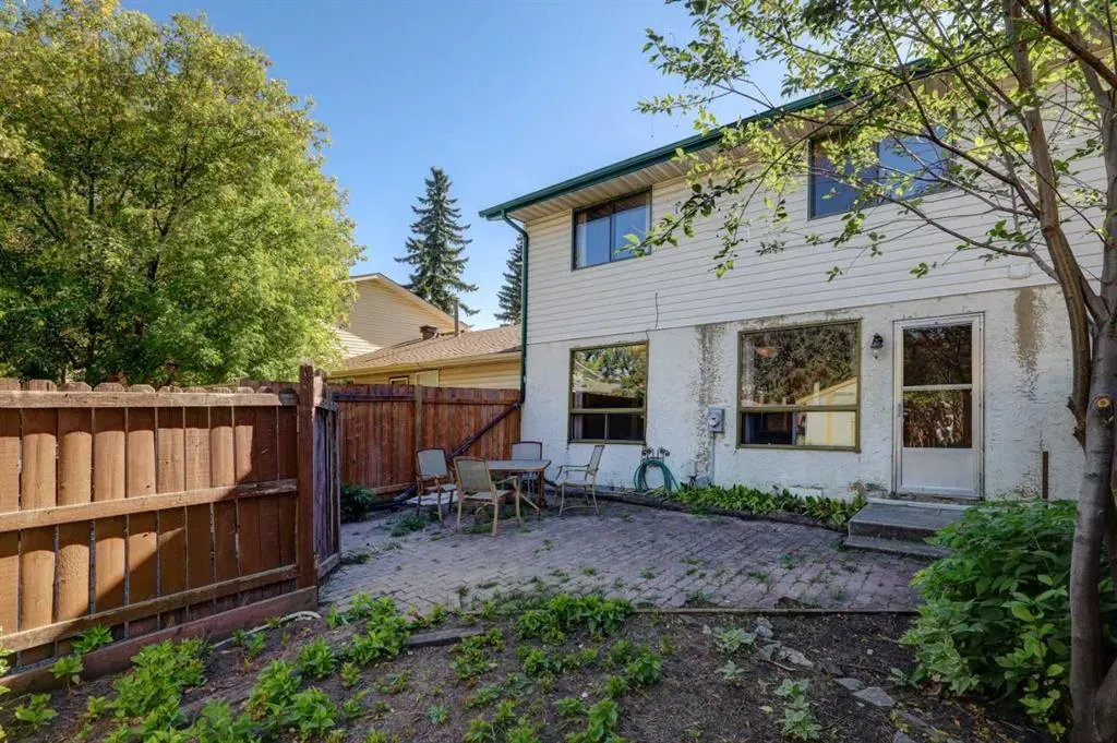 324 Ranchview Court NW