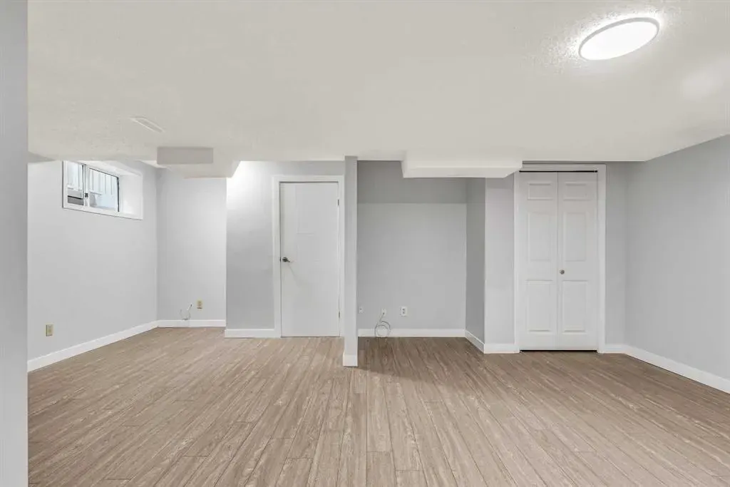 134 Laguna Circle NE