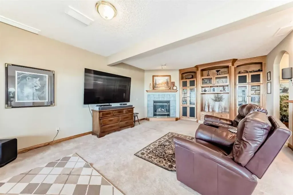 53 Mt Alberta View SE