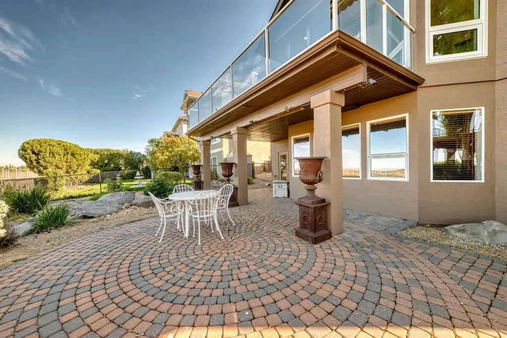 53 Mt Alberta View SE