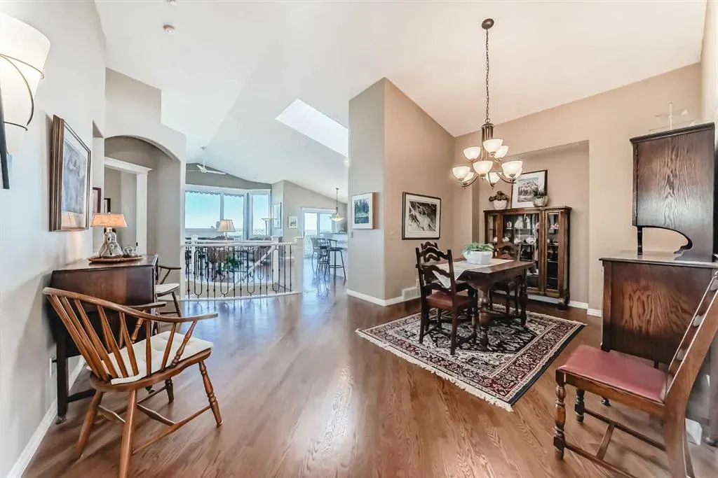 53 Mt Alberta View SE