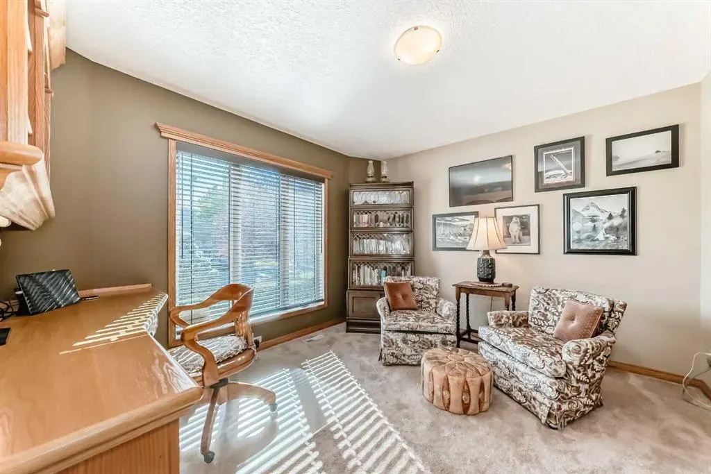 53 Mt Alberta View SE