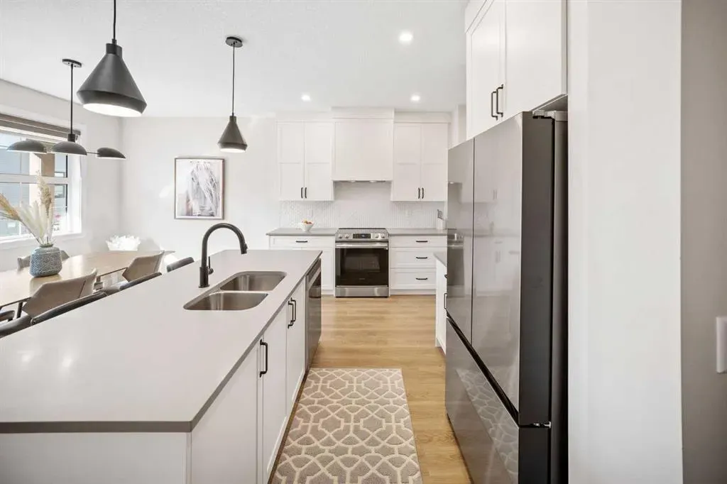 201 Cooperswood Green SW, #204