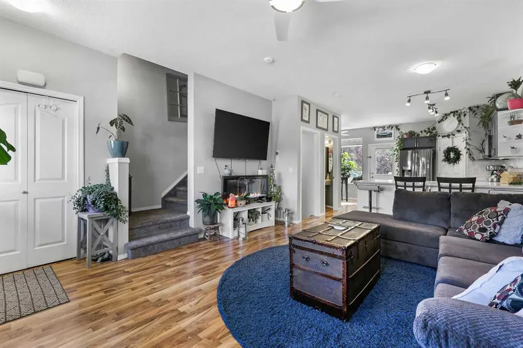 703 Luxstone Square SW, #403