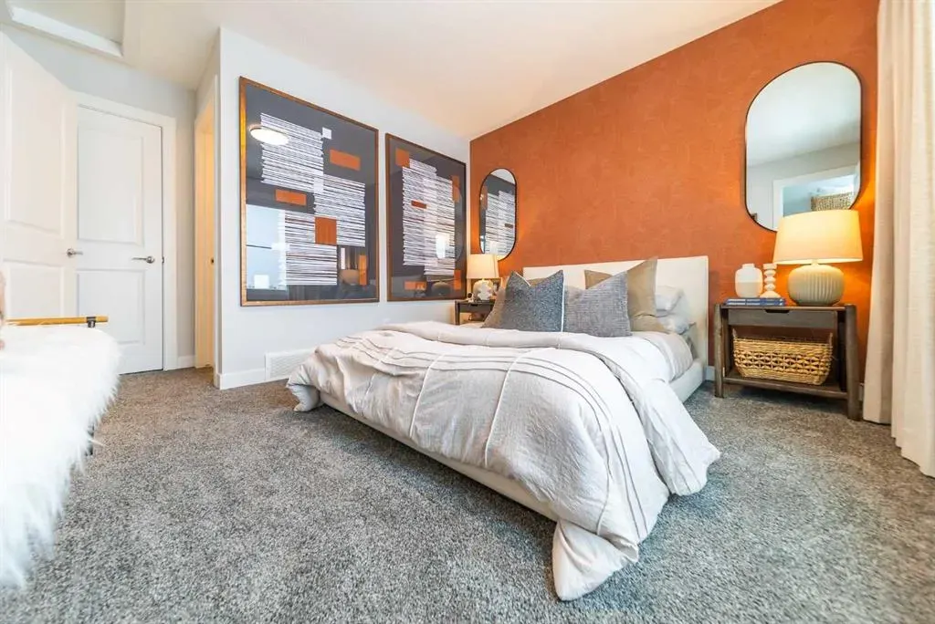 380 Seton Villas SE, #241