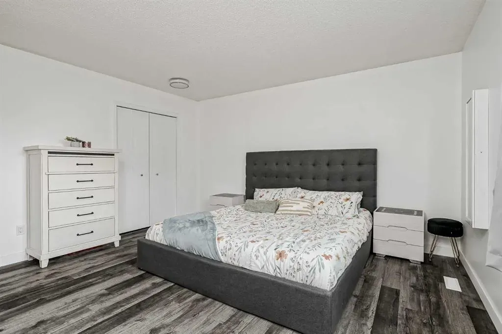 347 Whitefield Drive NE