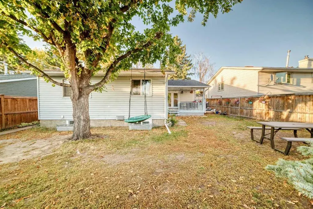 13 Brentwood Drive