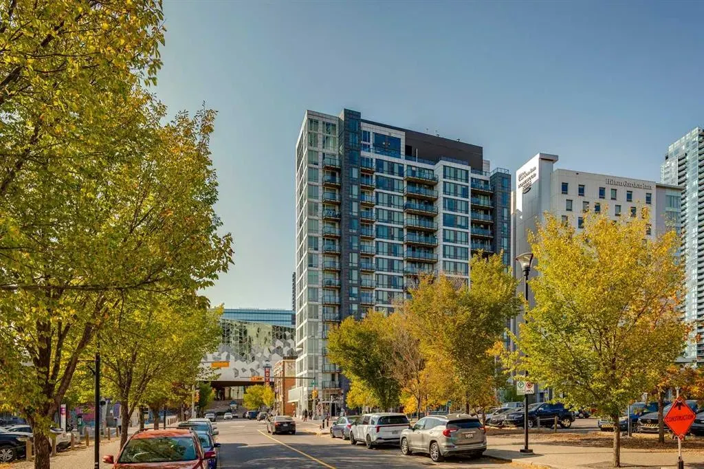 450 8 Avenue SE, #707