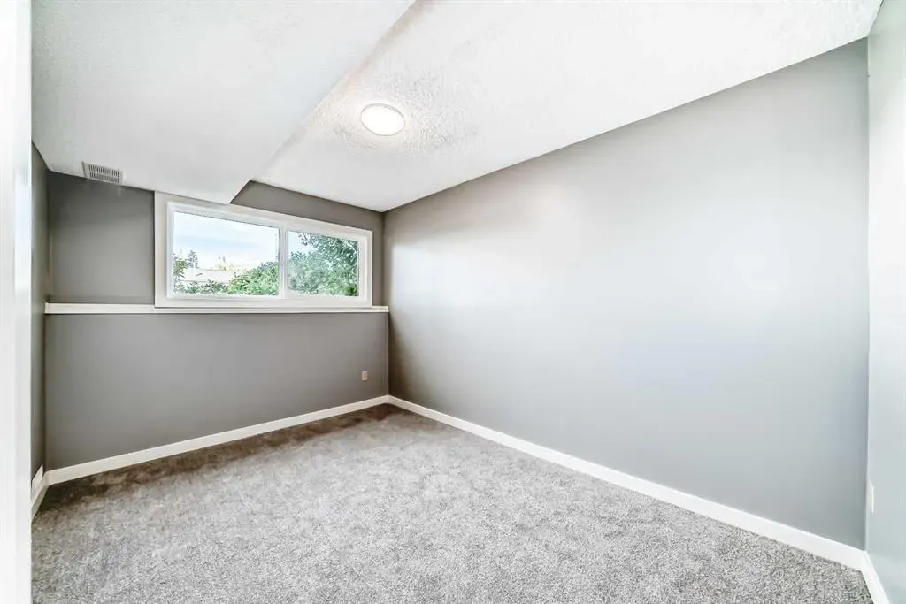 42 Pennsburg Way SE