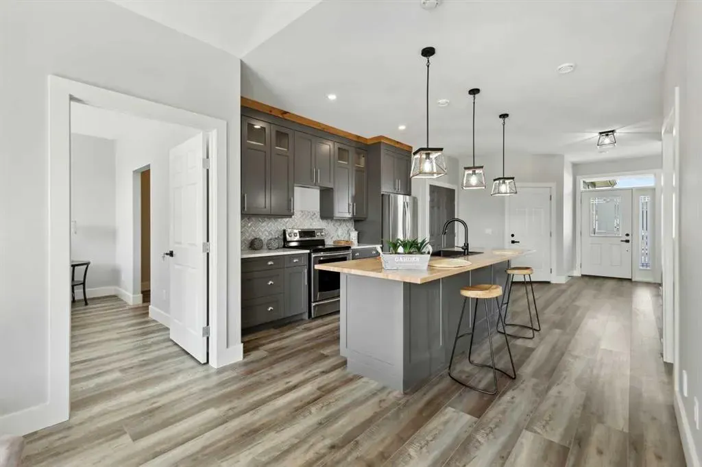 610 4 Avenue SW, #27