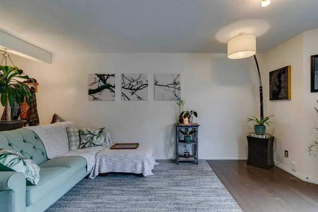 51 Spring Meadows Bay