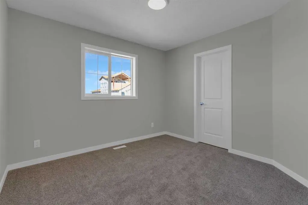 69 Silver Spruce Road SW