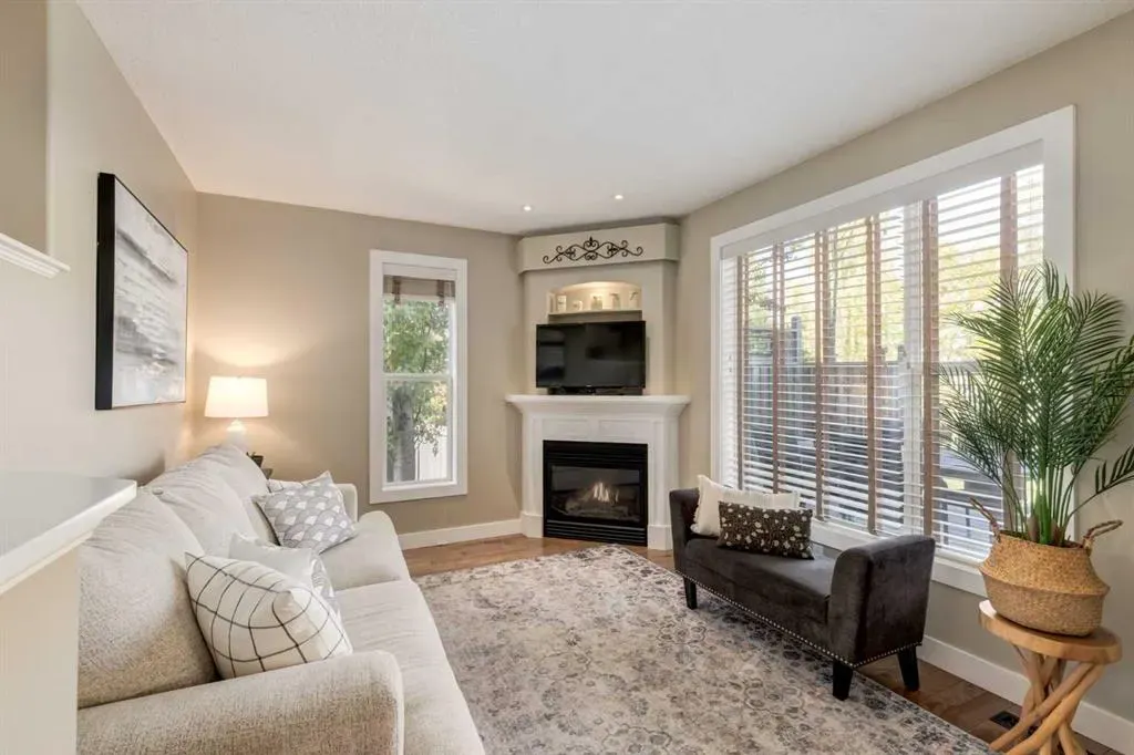 16 Hidden Valley Gardens NW