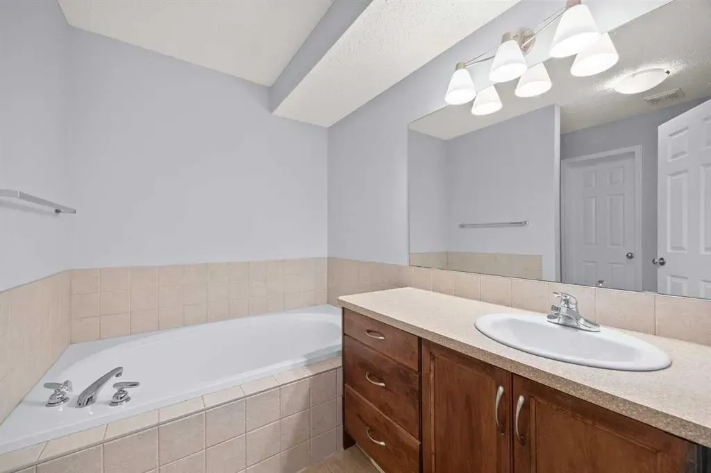 143 Cranwell Green SE