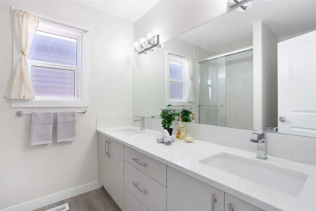 80 Belvedere Park SE