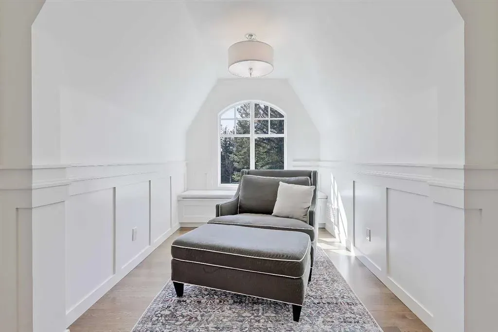 2 Granville Crescent SW