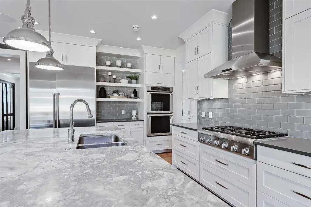 2 Granville Crescent SW