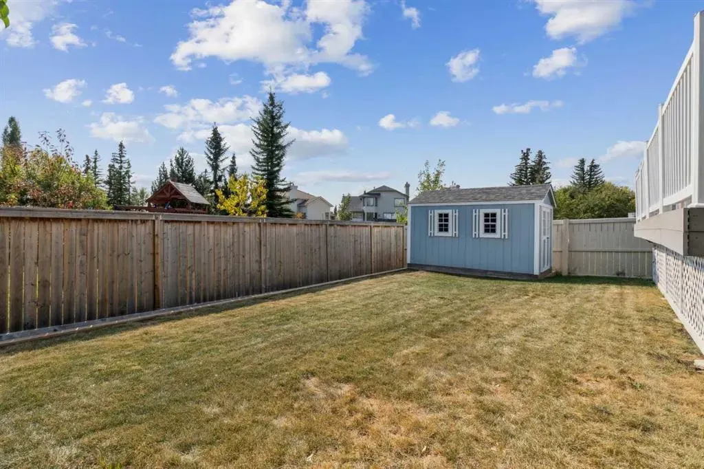 156 Edgevalley Circle NW
