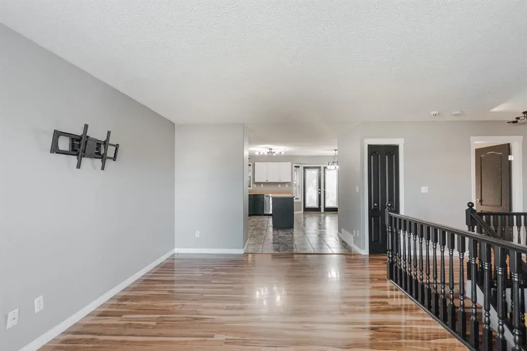 248 Warren Road