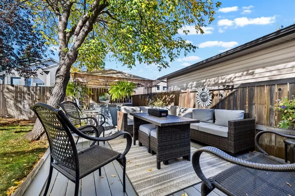 44 Harvest Park Road NE