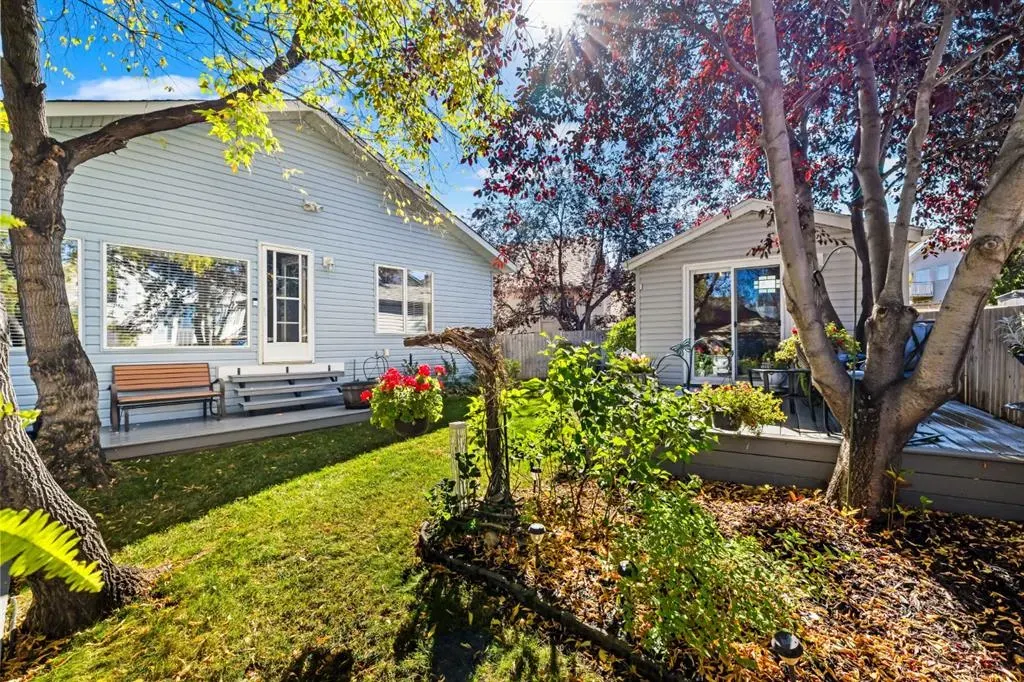 44 Harvest Park Road NE