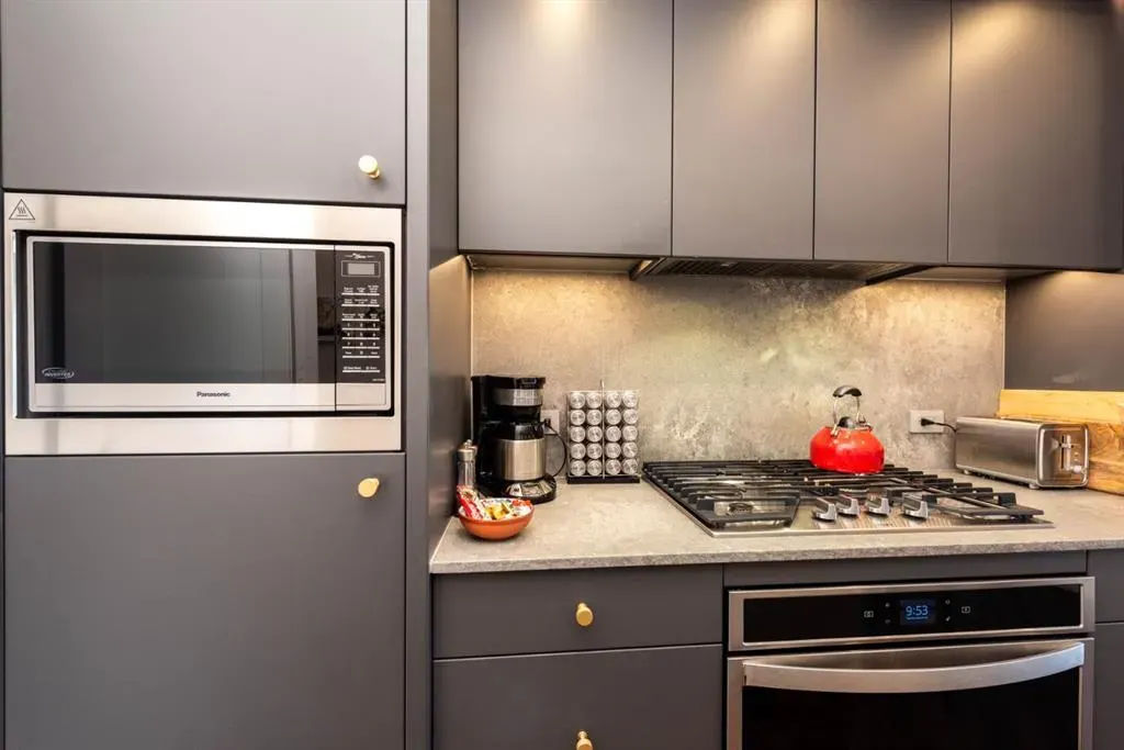 8505 Broadcast Avenue SW, #516