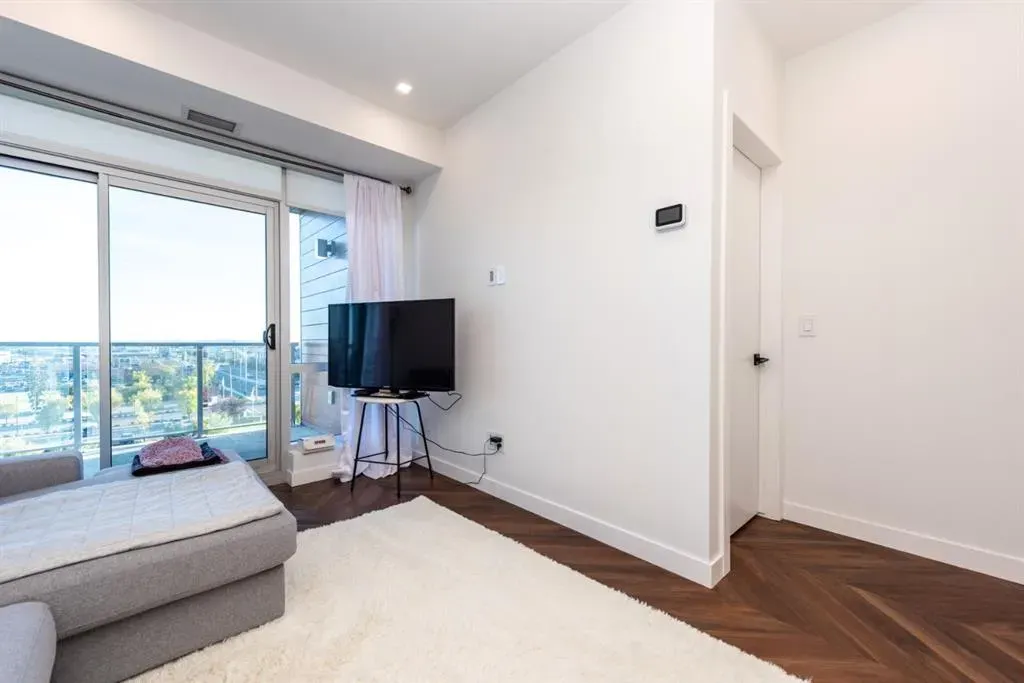 8505 Broadcast Avenue SW, #516