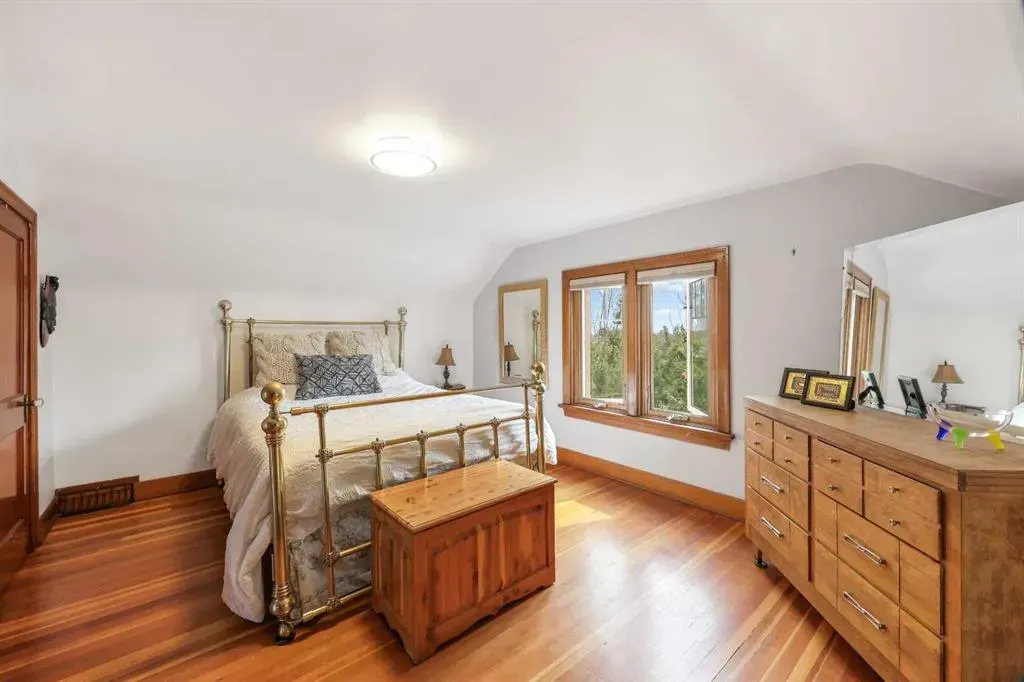 283242 260 Township