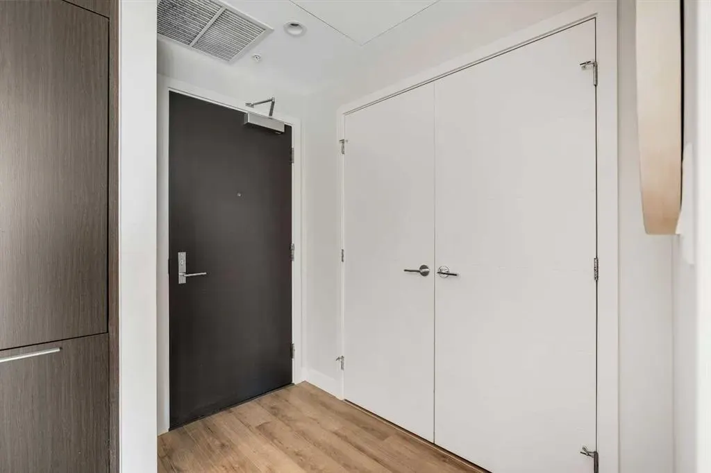 930 16 Avenue SW, #1004