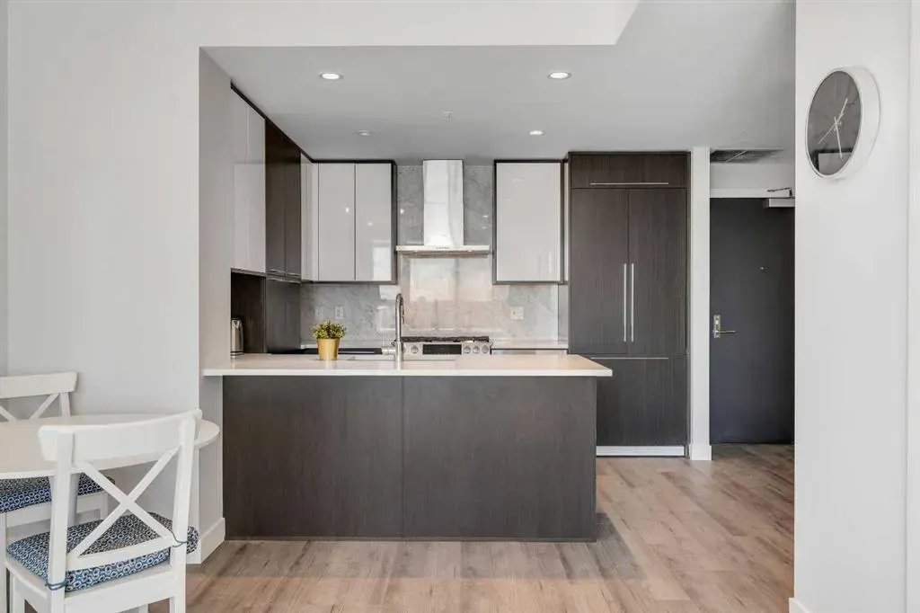 930 16 Avenue SW, #1004