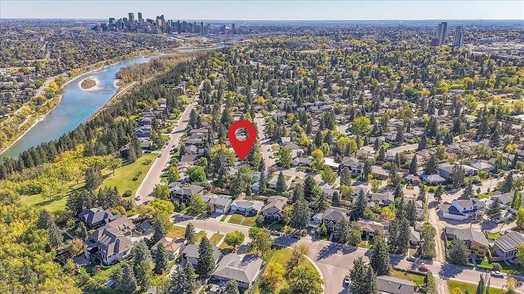 74 Walnut Drive SW